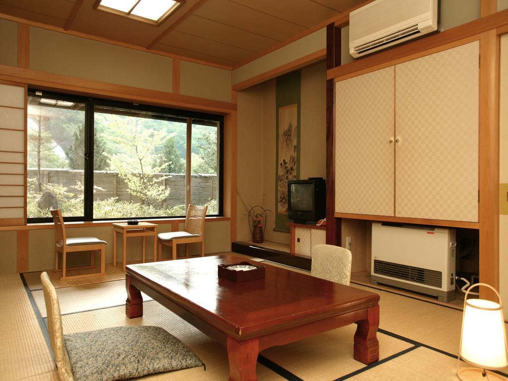 Kanouya Hotel Shibukawa Exterior photo